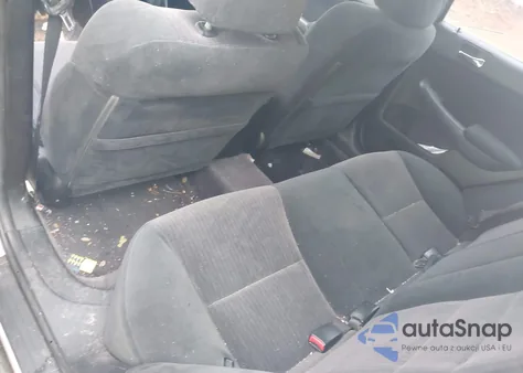 2004 Honda Accord 2.4 Lx z USA, uszkodzony, nr VIN 1HGCM56314A113151